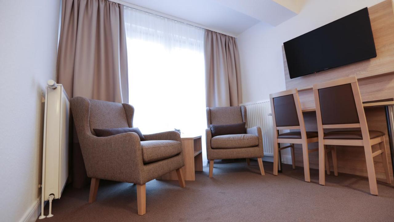 Hotel Waldhalle Mölln Екстериор снимка