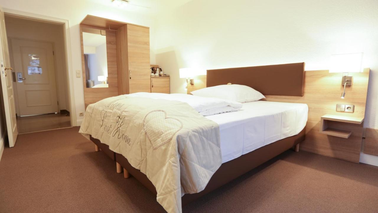 Hotel Waldhalle Mölln Екстериор снимка