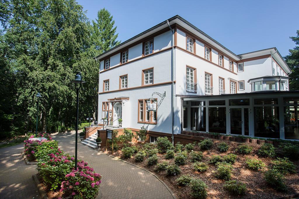 Hotel Waldhalle Mölln Екстериор снимка