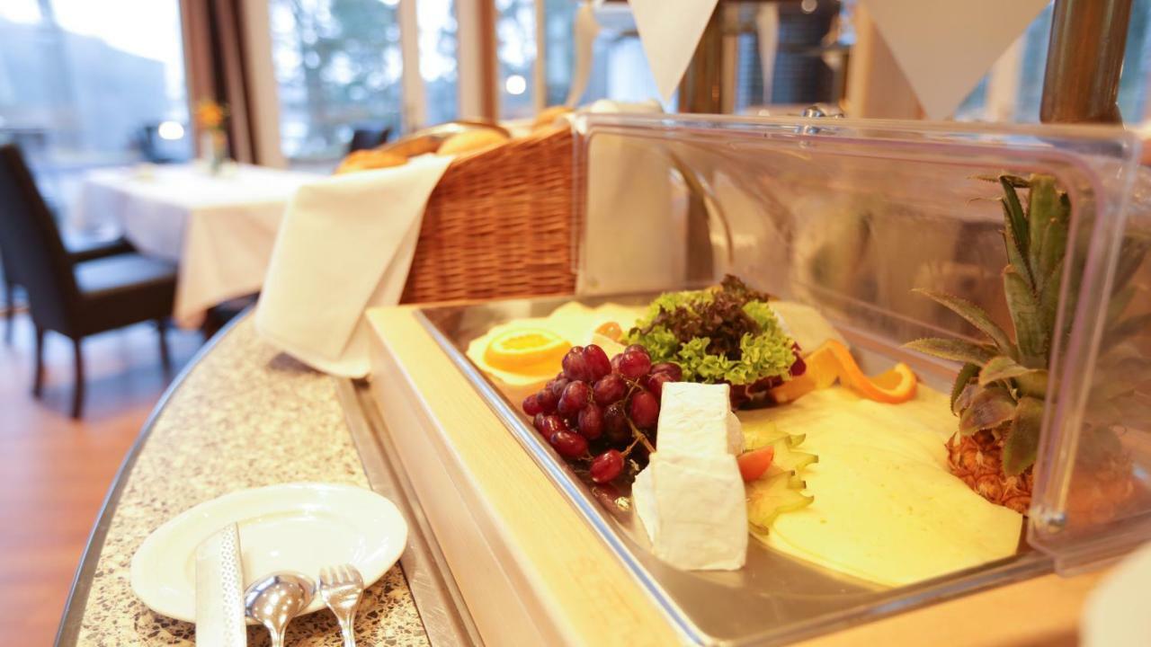 Hotel Waldhalle Mölln Екстериор снимка
